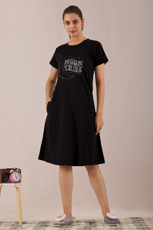 JET BLACK MOON TRIBE SHORT NIGHTY