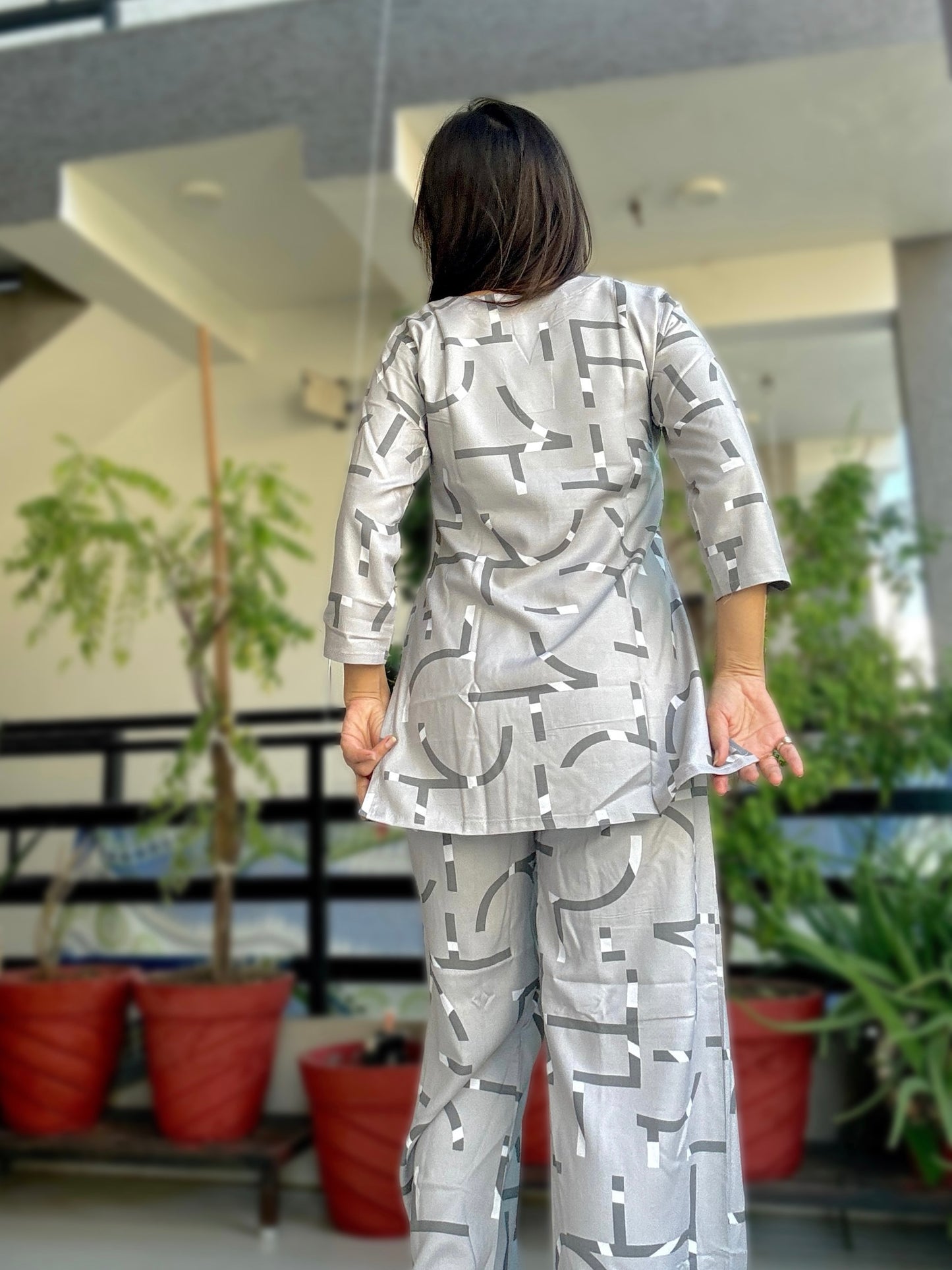 PASTEL ASH GEOMETRIC PRINT RAYON CO-ORD SET