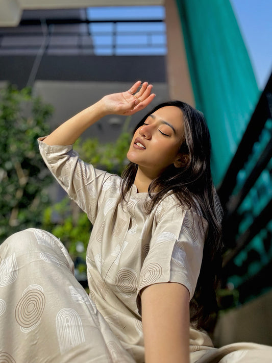 PASTEL CHICKOO GEOMETRIC PRINT RAYON CO-ORD SET