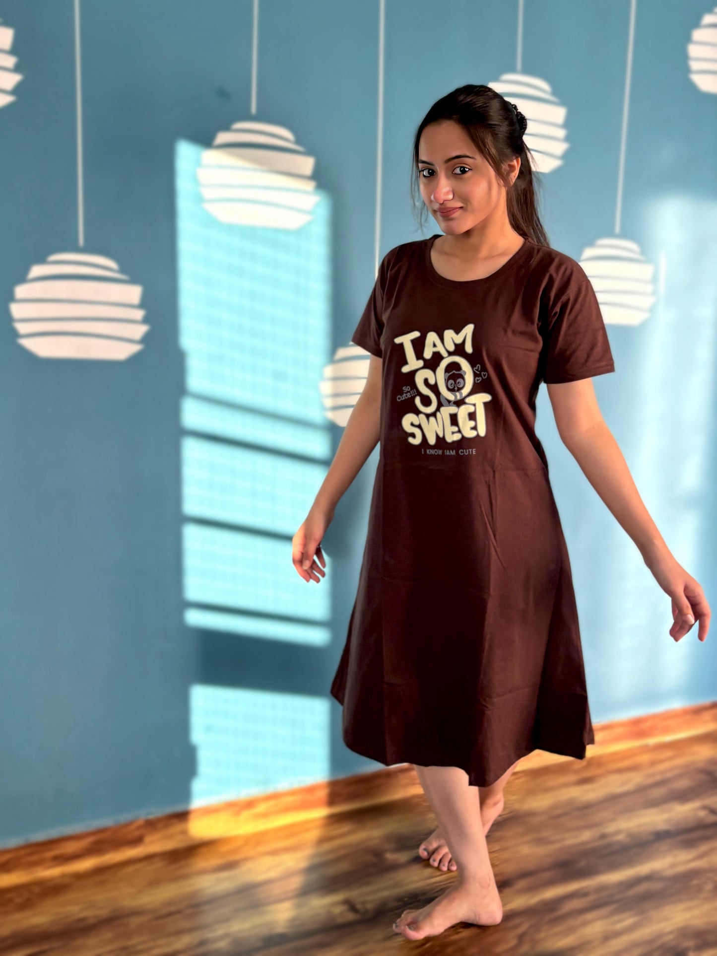 I AM SO SWEET (BROWN)
