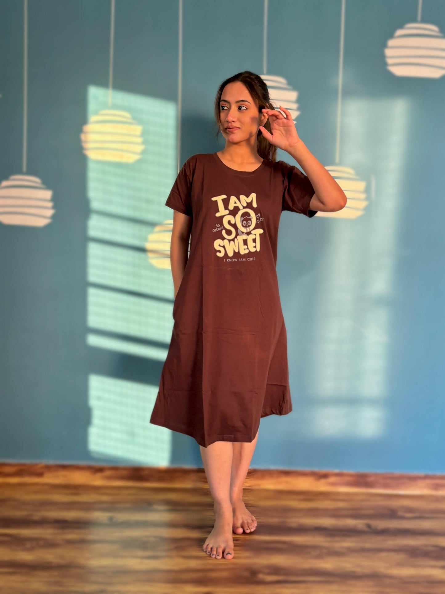 I AM SO SWEET (BROWN)