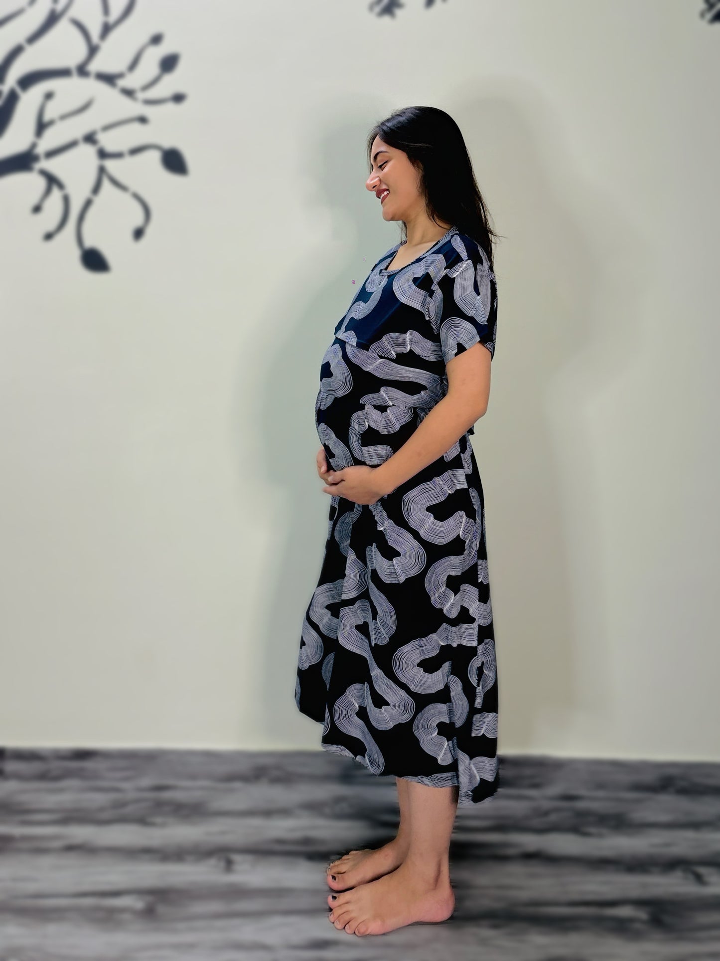NAVY BLUE WAVES MATERNITY GOWN