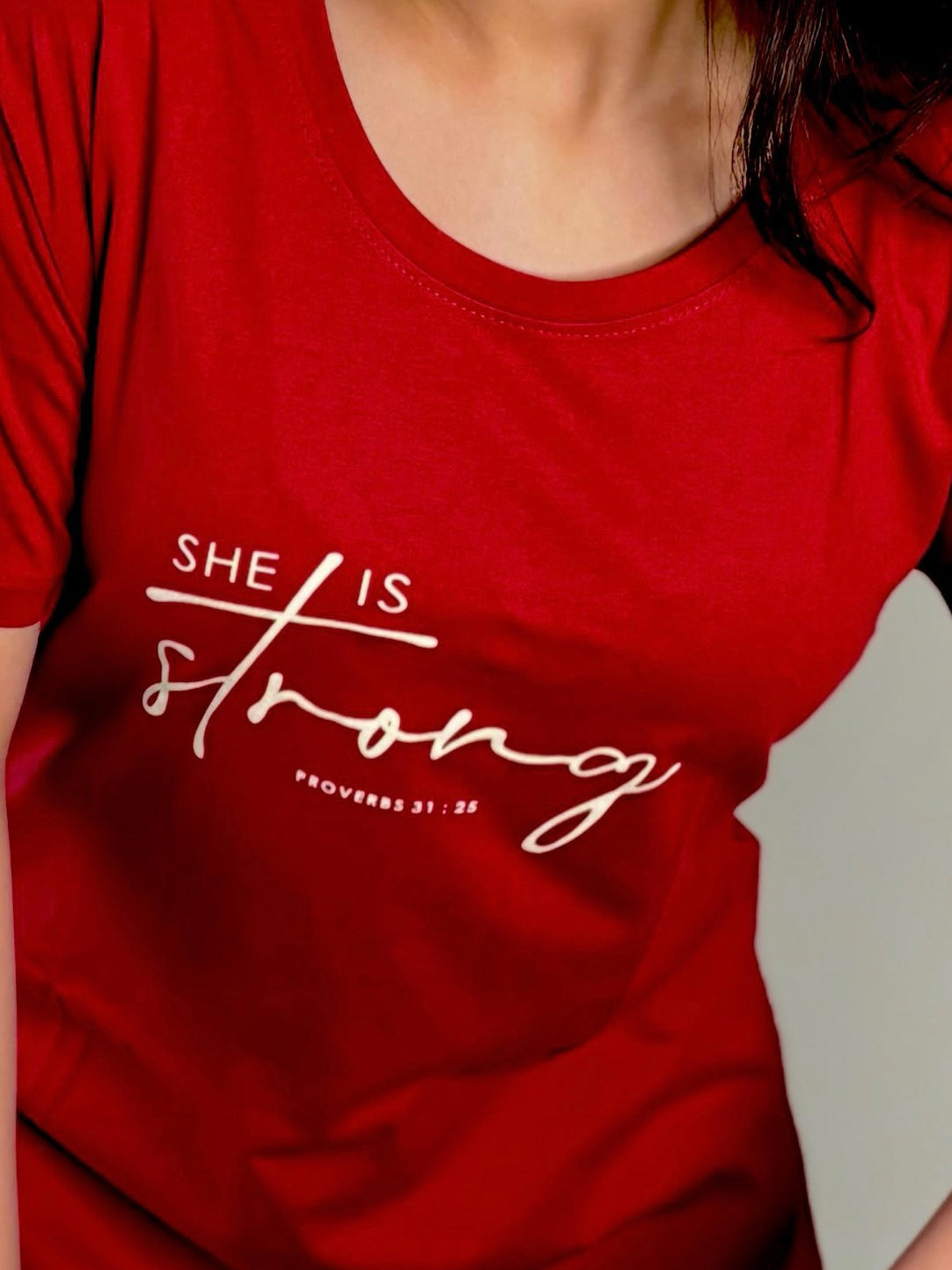 SHE IS STRONG (CHILLY RED)