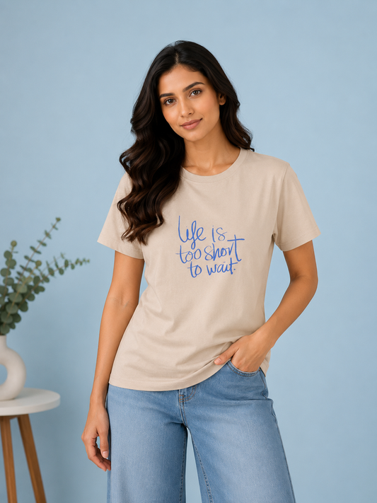 SAND BEIGE LIVE FREELY T-SHIRT