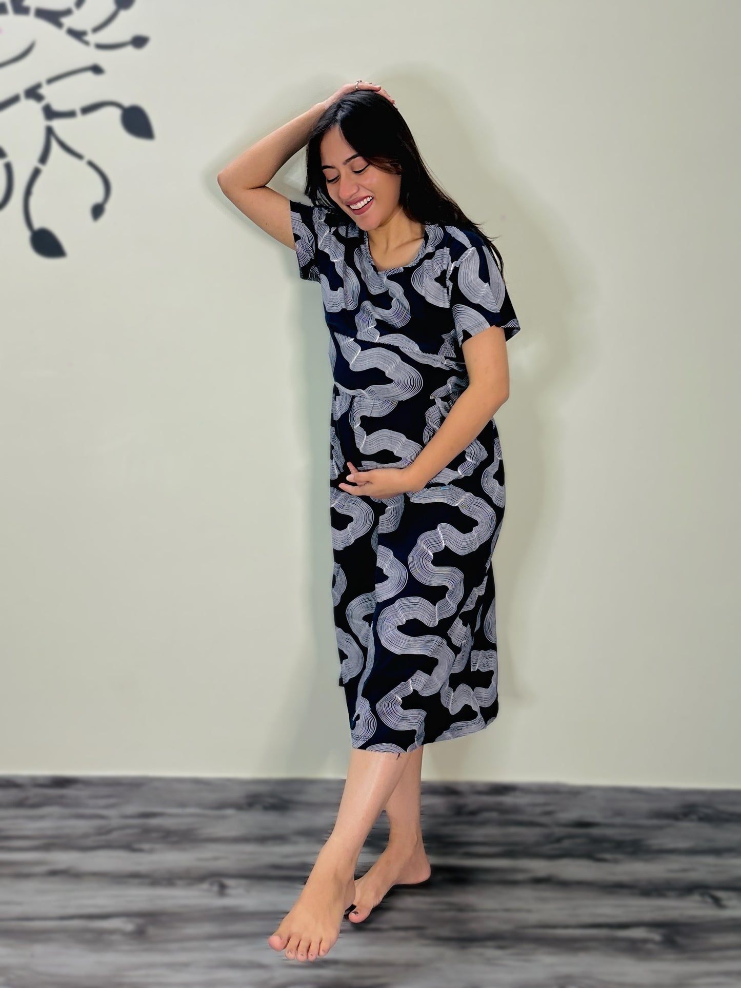 NAVY BLUE WAVES MATERNITY GOWN
