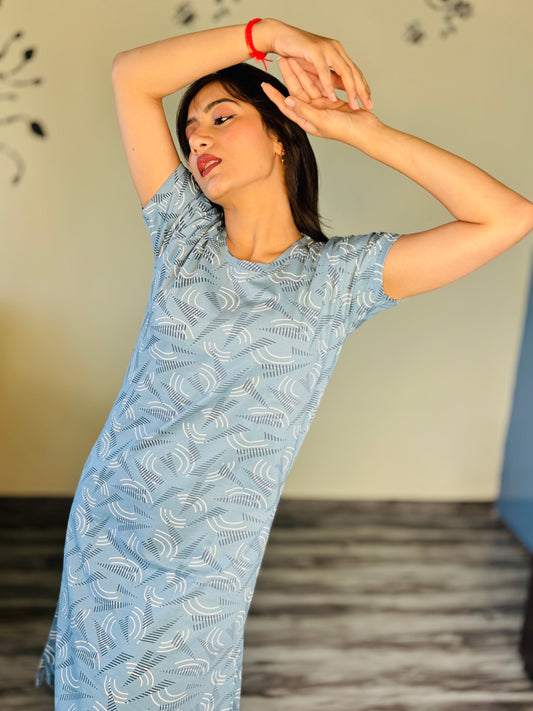 BABY BLUE TOWER PRINT SHORT NIGHTY