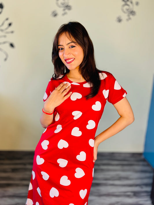 SCARLET RED WHITE HEART SHORT NIGHTY