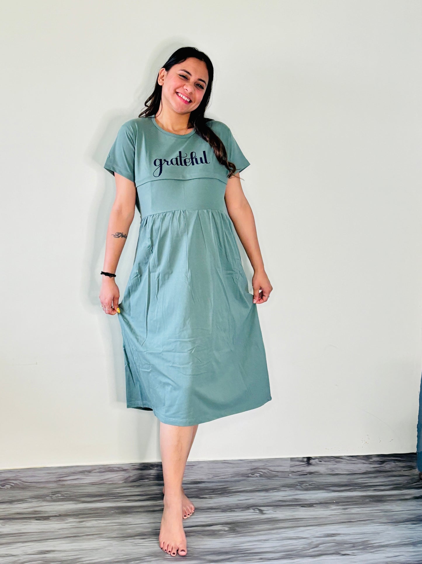 TURQUOISE GREEN GRATEFUL MATERNITY GOWN