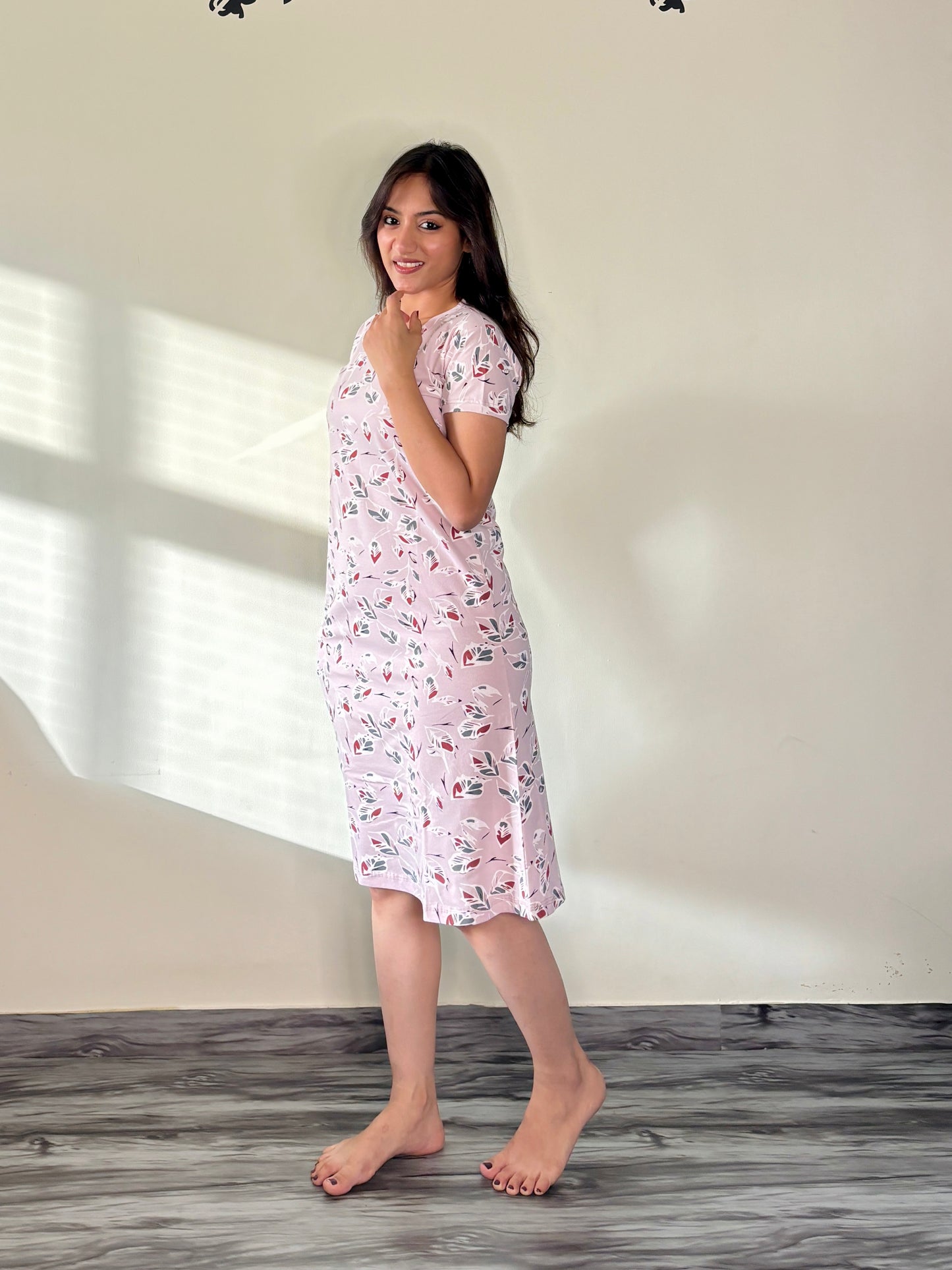 SOFT PINK LEAFY LOVE SHORT NIGHTY