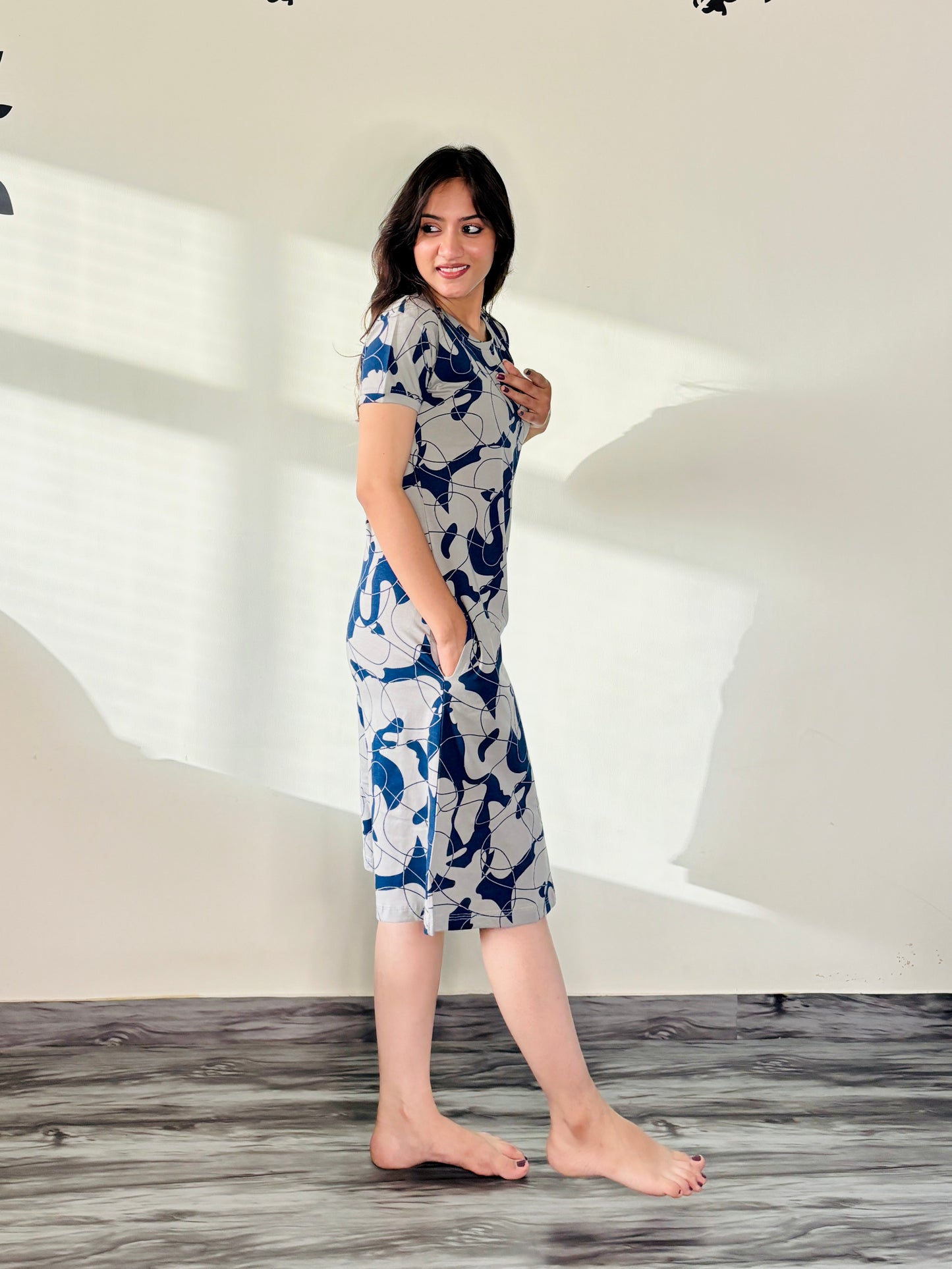 FONE AZURE FLOW WAVES SHORT NIGHTY