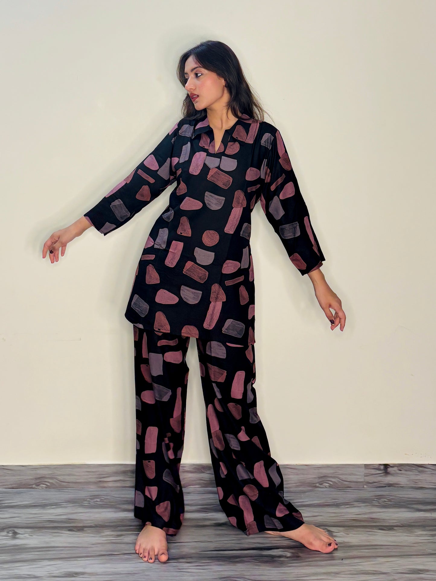 BLACK SHINEY STANDSTONE RAYON CO-ORD SET