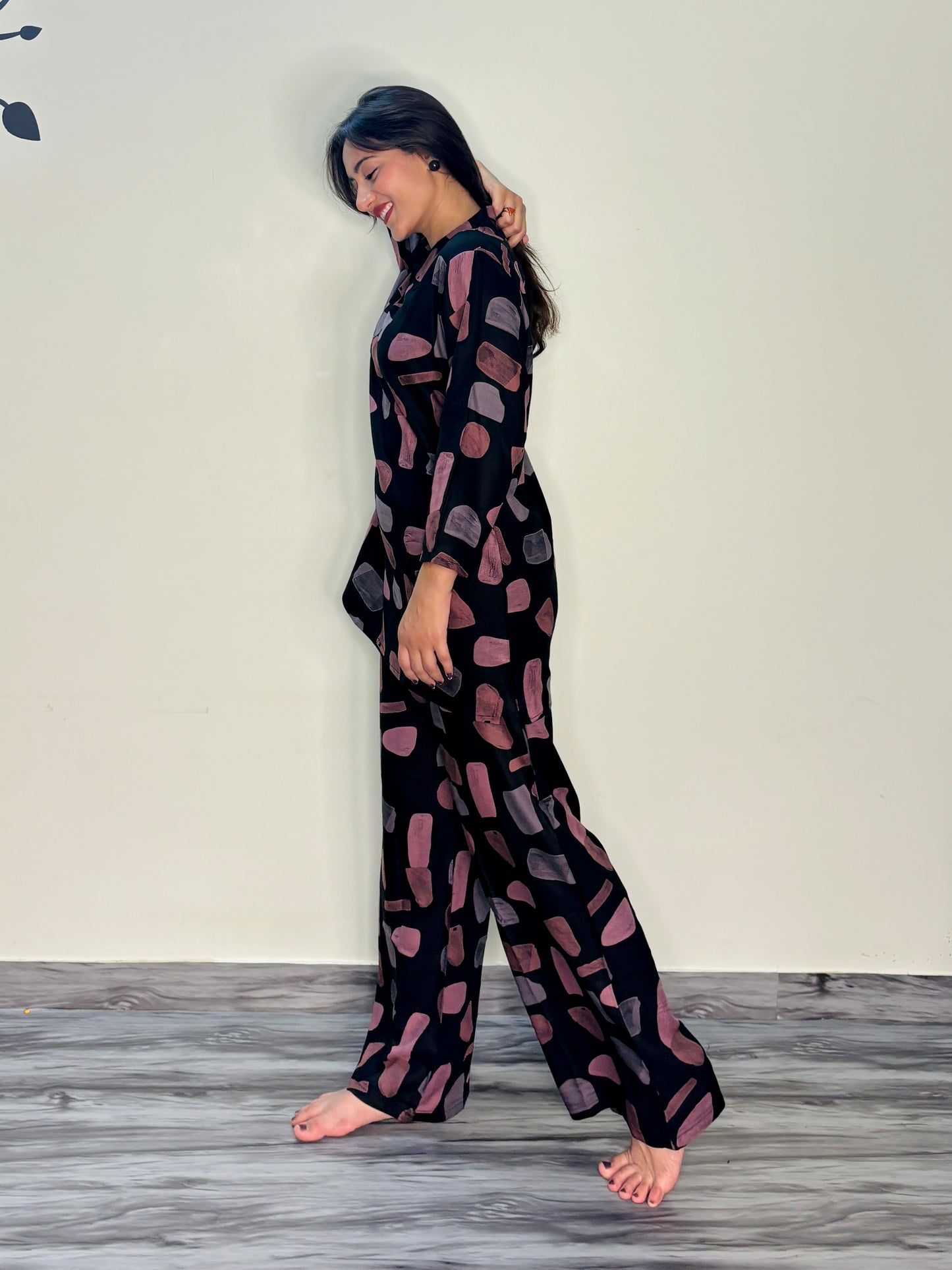 BLACK SHINEY STANDSTONE RAYON CO-ORD SET