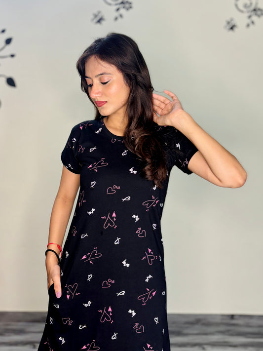 MATTE BLACK LOVE HEART SHORT NIGHTY