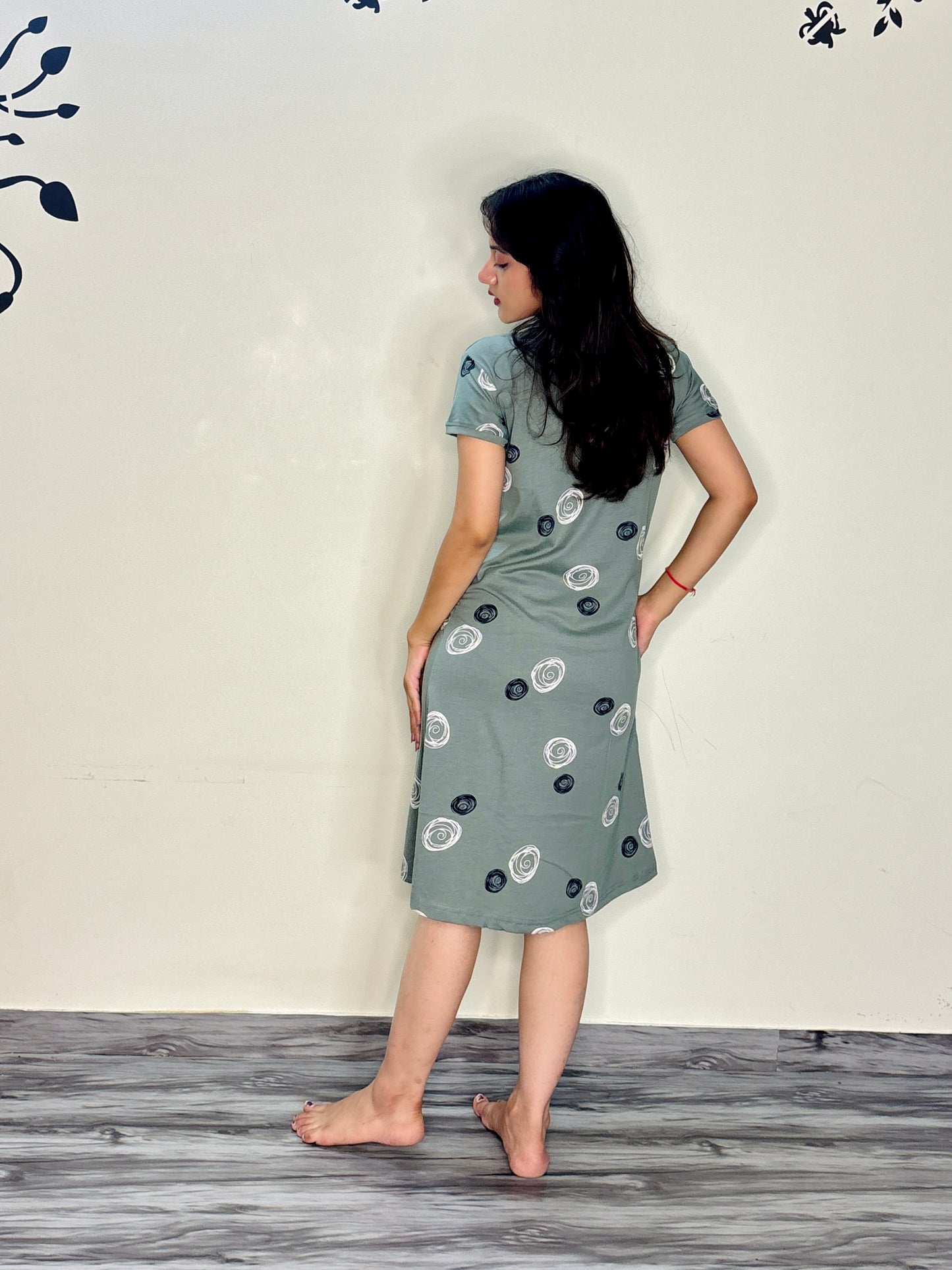 SAGE GREEN WHIRLWIND SHORT NIGHTY