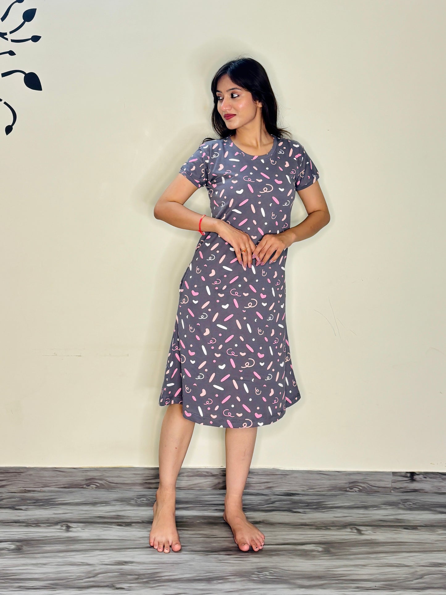 GRAPHITE CONFETTI WHIRL SHORT NIGHTY