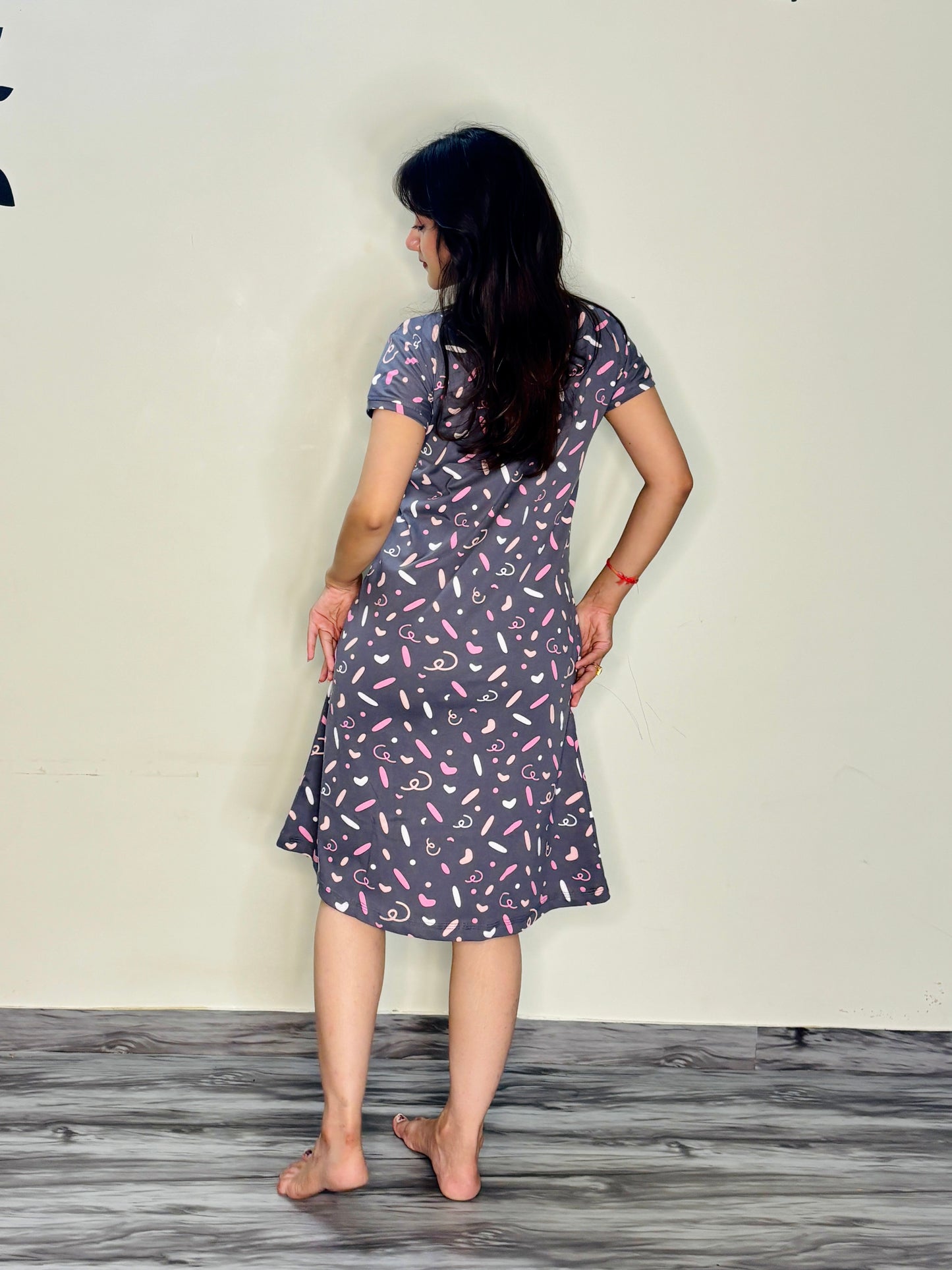 GRAPHITE CONFETTI WHIRL SHORT NIGHTY