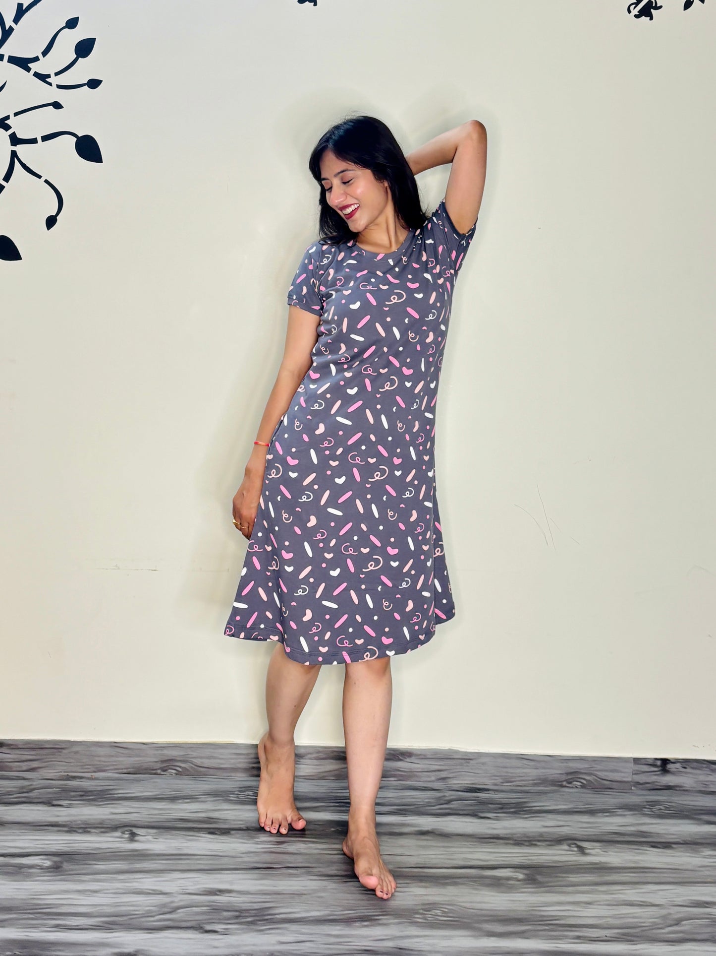 GRAPHITE CONFETTI WHIRL SHORT NIGHTY