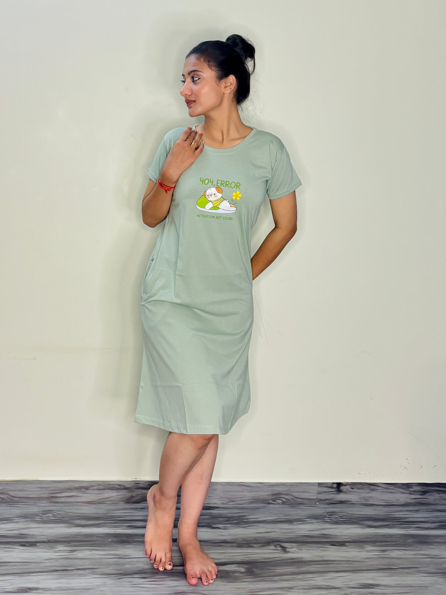 SOFT PISTACHIO ERROR SHORT NIGHTY