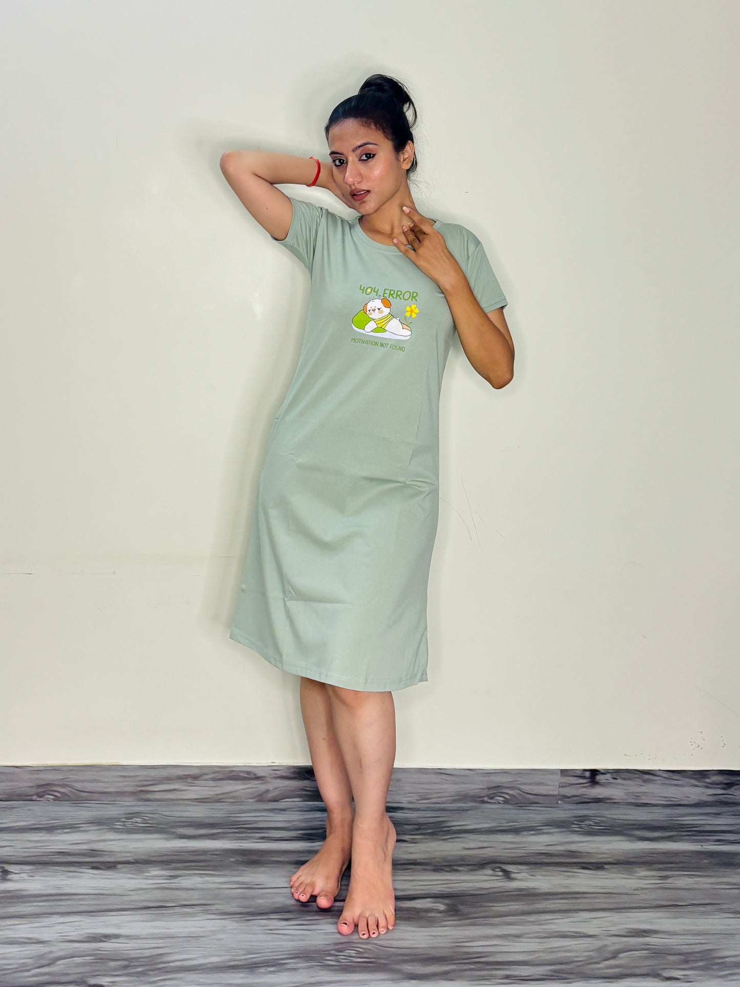 SOFT PISTACHIO ERROR SHORT NIGHTY