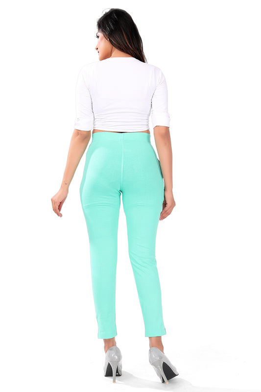 PISTACHIO GREEN YOGA PANT