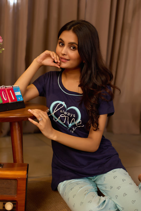 AQUA HEART LOUNGE WEAER