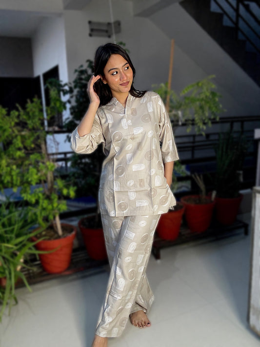 PASTEL CHICKOO GEOMETRIC PRINT RAYON CO-ORD SET