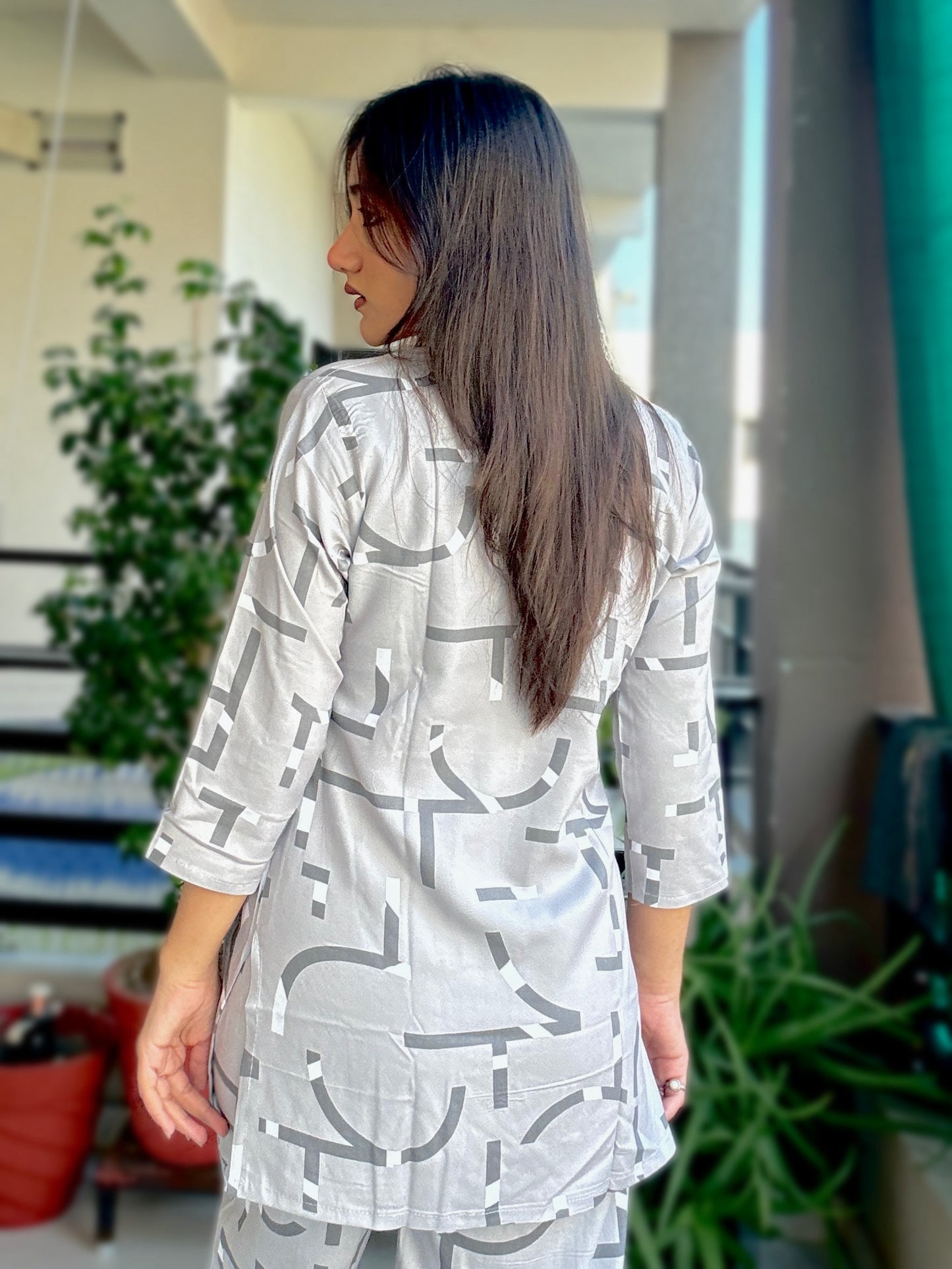 PASTEL ASH GEOMETRIC PRINT RAYON CO-ORD SET