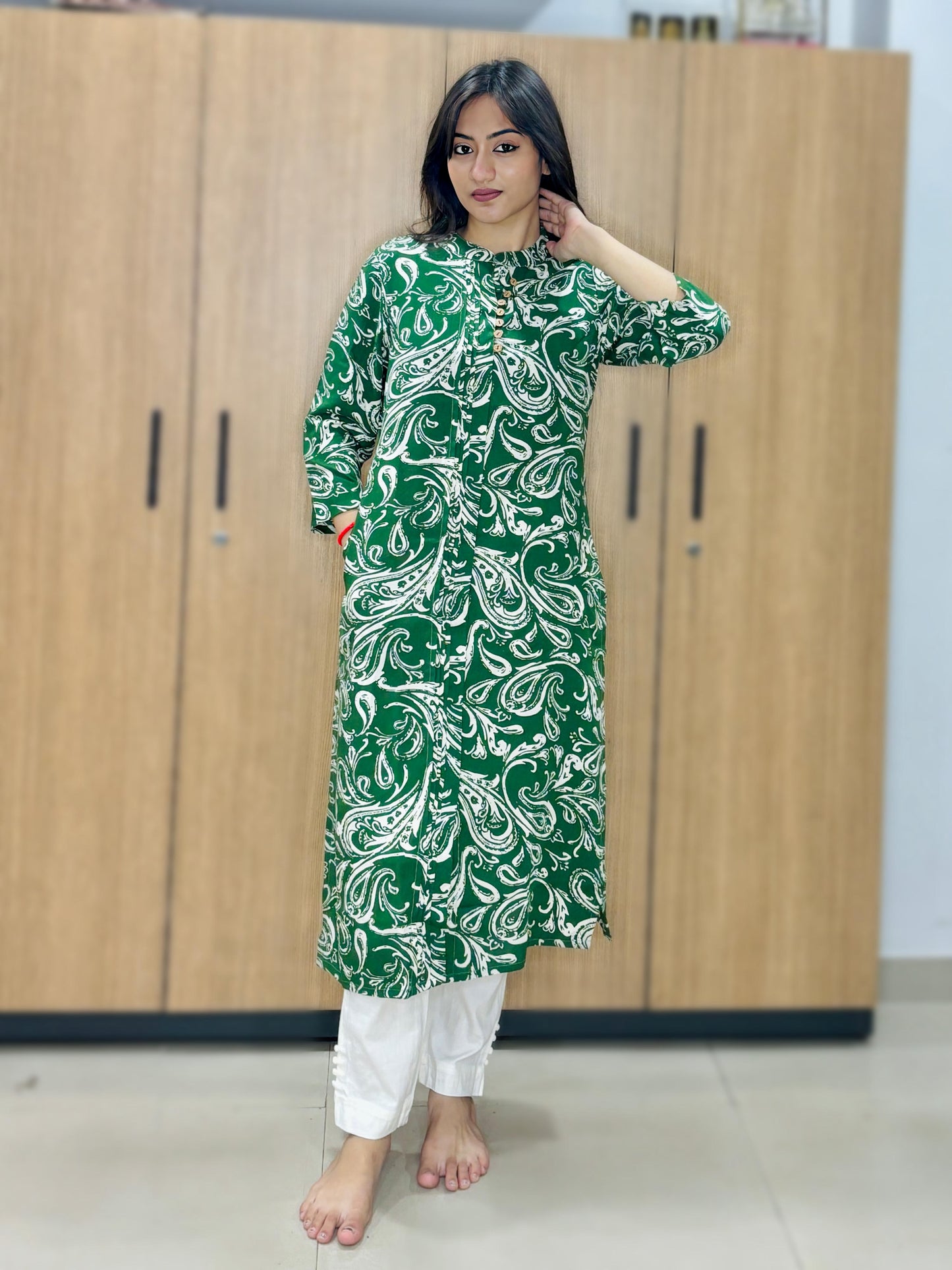 BASIL GREEN PAISLEY RAYON KURTI (Only Kurti)