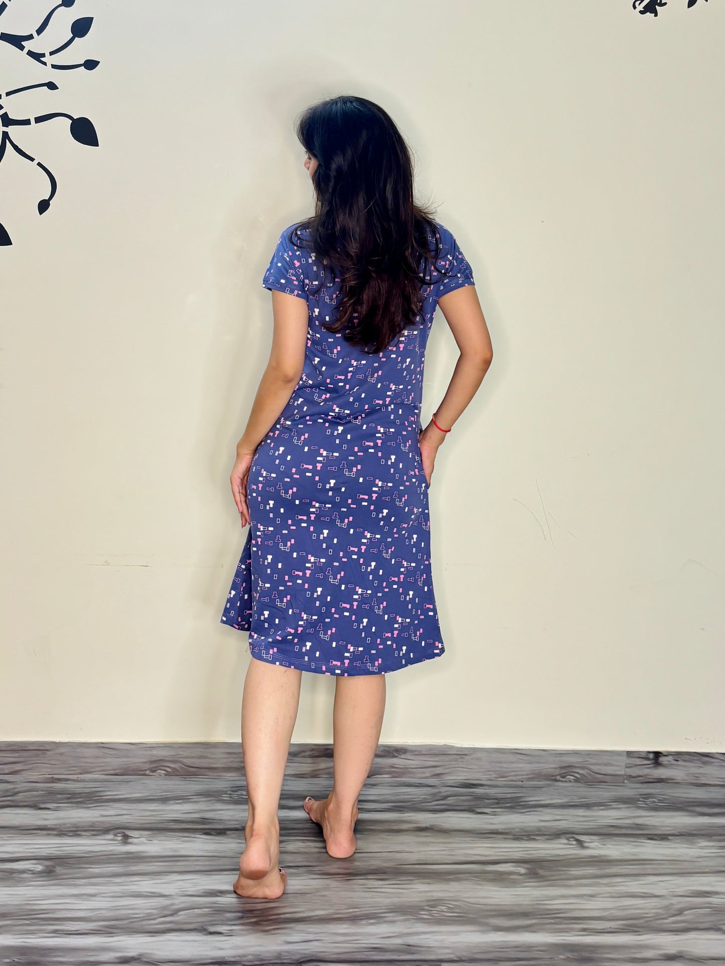 ULTRA VIOLET GRID SHORT NIGHTY