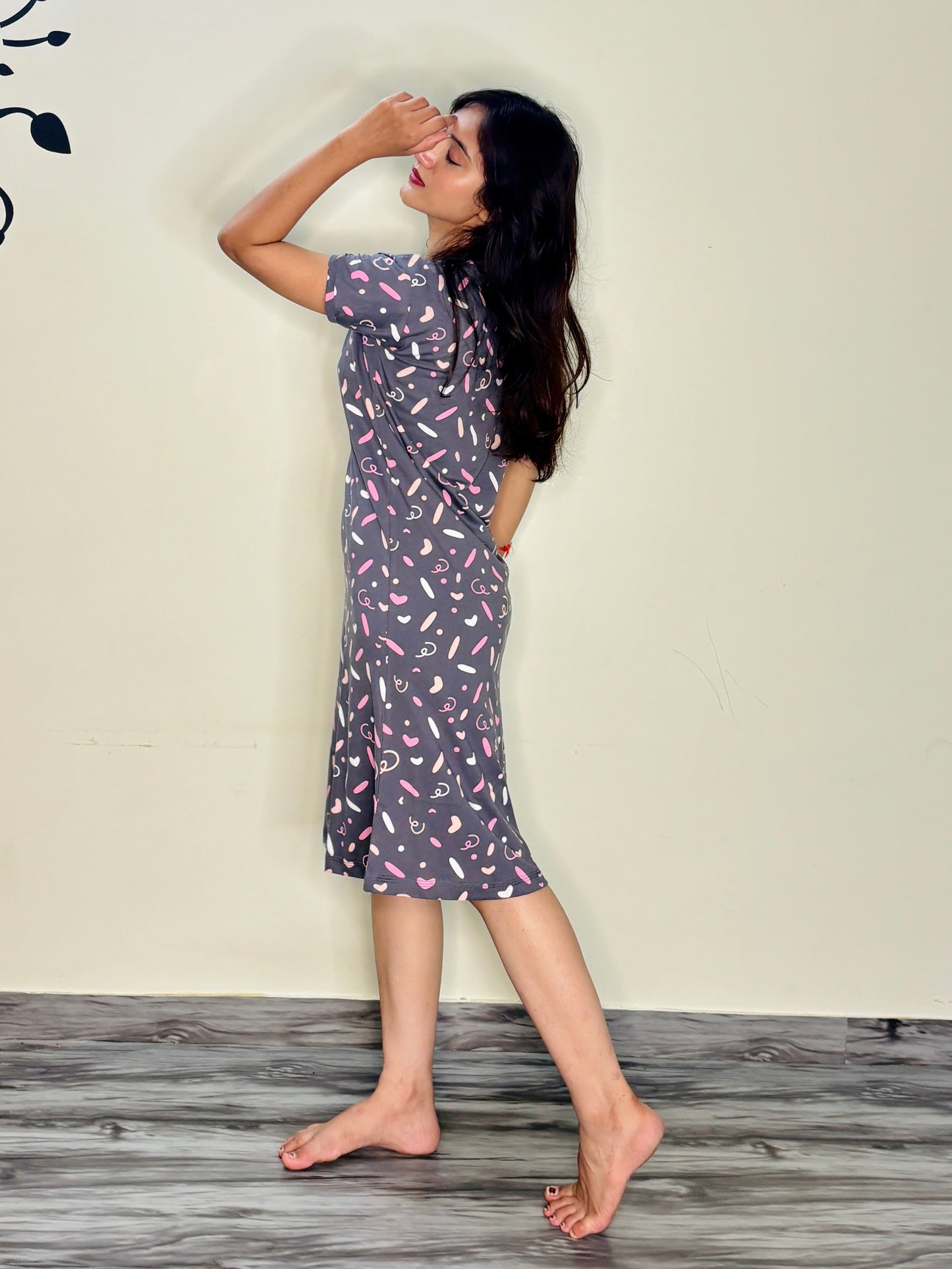 GRAPHITE CONFETTI WHIRL SHORT NIGHTY