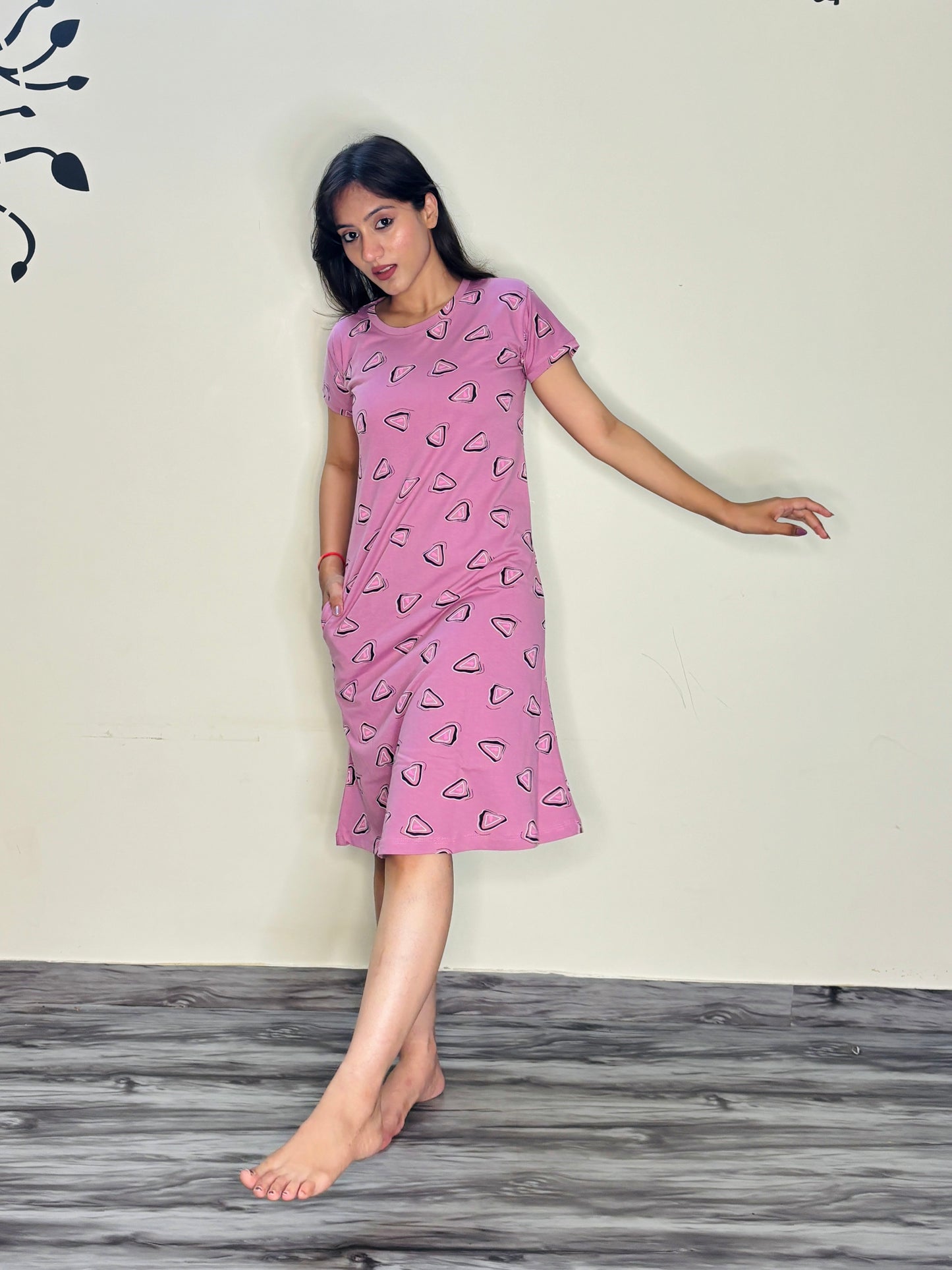 BERRY PINK TRIOS POP SHORT NIGHTY