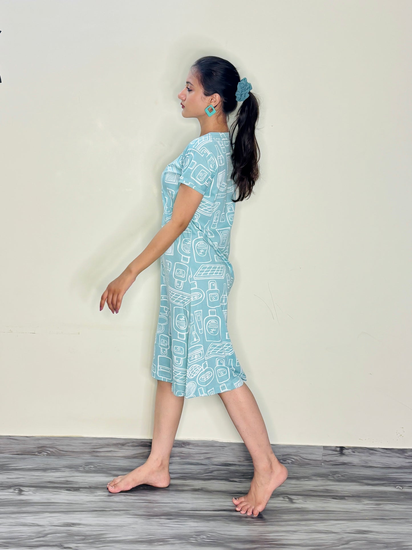 TEAL BLUE GLOW TIME SHORT NIGHTY