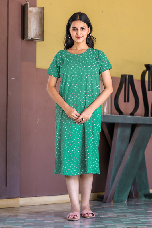 BOTTLE GREEN SHORT NIGHTY